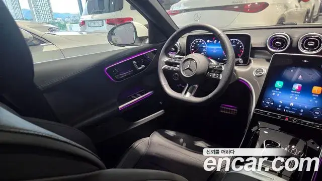 Mercedes-Benz C-Class 2025 — Photo 10/11