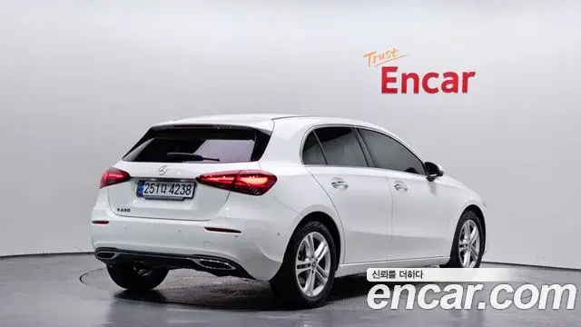 Mercedes-Benz A-Class 2025 — Şəkil 4/30