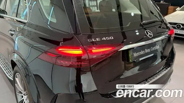 Mercedes-Benz GLE-Class 2025 — Фото 6/19