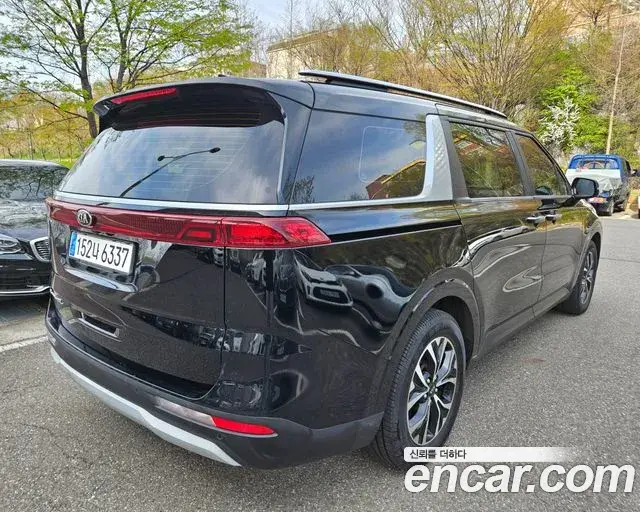 Kia Carnival 2020 — Фото 4/16