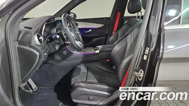 Mercedes-Benz GLC-Class 2022 — Şəkil 19/20