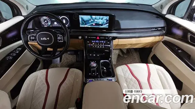 Kia Carnival 2022 — Photo 26/33