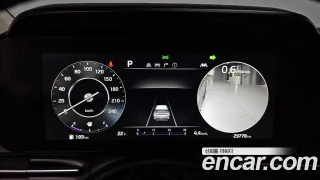 Kia Carnival 2022 — Photo 6/33