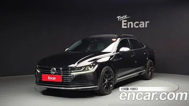 Volkswagen Arteon 2018 — ფოტო 14/20