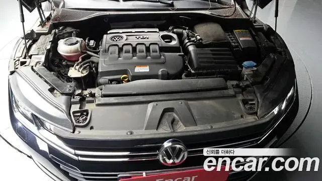 Volkswagen Arteon 2018 — ფოტო 12/20
