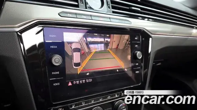 Volkswagen Arteon 2018 — ფოტო 4/20