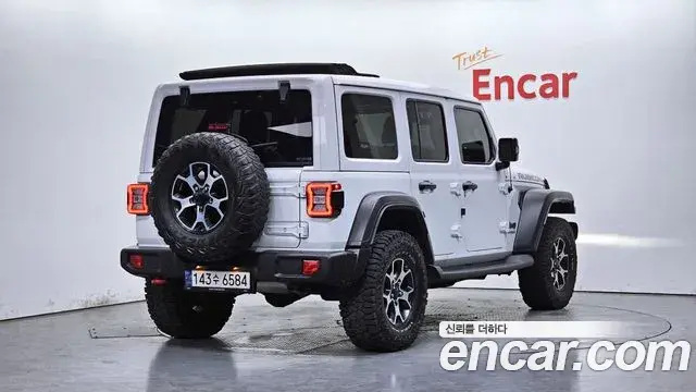 Jeep Wrangler 2021 — Photo 2/20