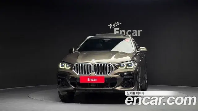 BMW X6 2022 — Şəkil 14/31