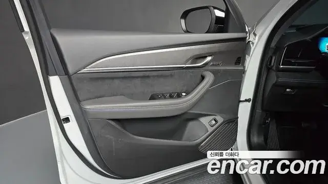 Renault Samsung Grand Koleos 2025 — ფოტო 3/31