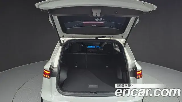 Renault Samsung Grand Koleos 2025 — ფოტო 27/31