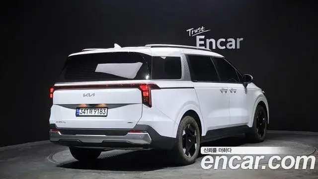 Kia Carnival 2024 — Şəkil 19/20