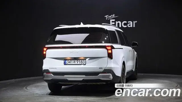 Kia Carnival 2024 — Şəkil 12/20