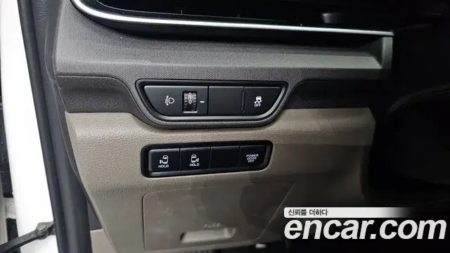 Kia Carnival 2024 — Şəkil 11/20