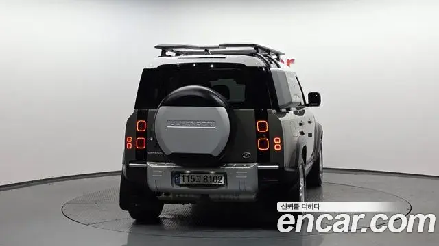 Land Rover Defender 2020 — Şəkil 24/33