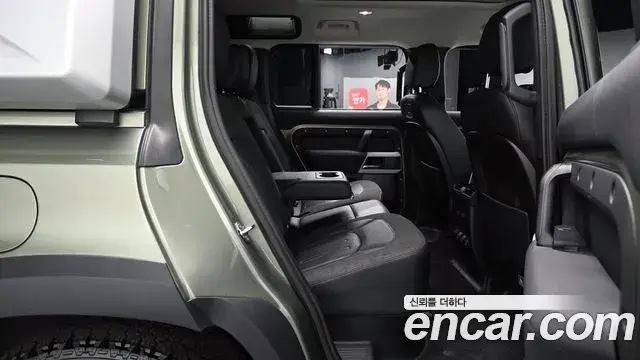 Land Rover Defender 2020 — Şəkil 25/33