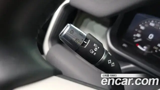 Land Rover Defender 2020 — Şəkil 17/33