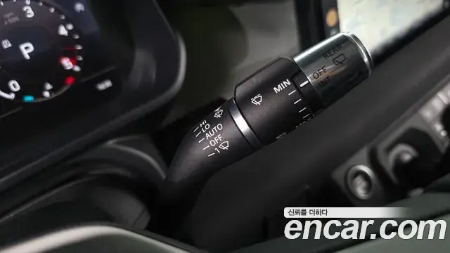 Land Rover Defender 2020 — Şəkil 28/33