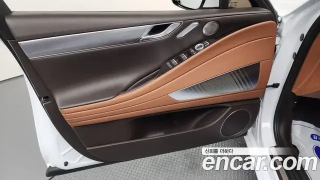 Genesis G80 2023 — Şəkil 14/30