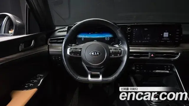 Kia K5 2020 — ფოტო 4/30