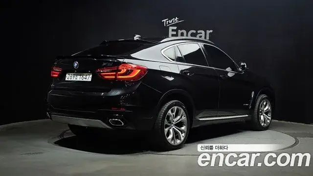 BMW X6 2018 — ფოტო 28/30