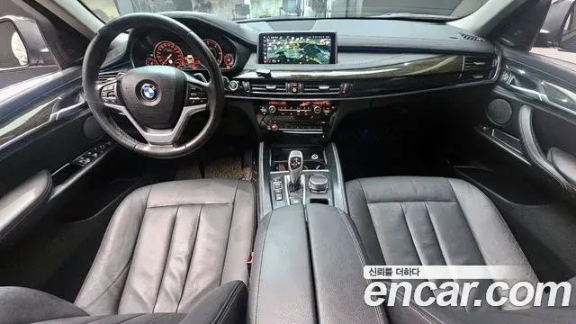BMW X6 2018 — ფოტო 24/30
