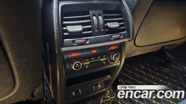 BMW X6 2018 — ფოტო 4/30