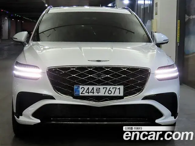 Genesis GV70 2025 — Photo 18/20
