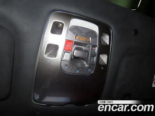 Genesis GV70 2025 — Photo 8/20