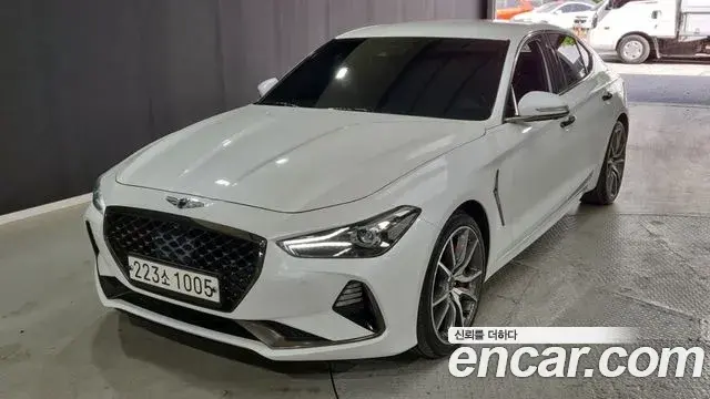 Genesis G70 2019 — Şəkil 13/19