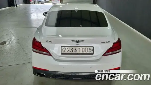 Genesis G70 2019 — Şəkil 10/19