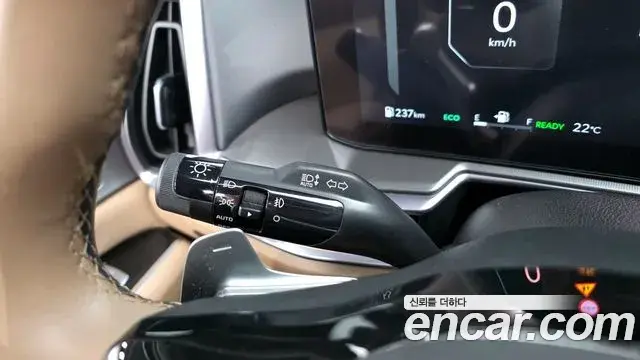 Kia Sorento 2024 — Şəkil 17/32