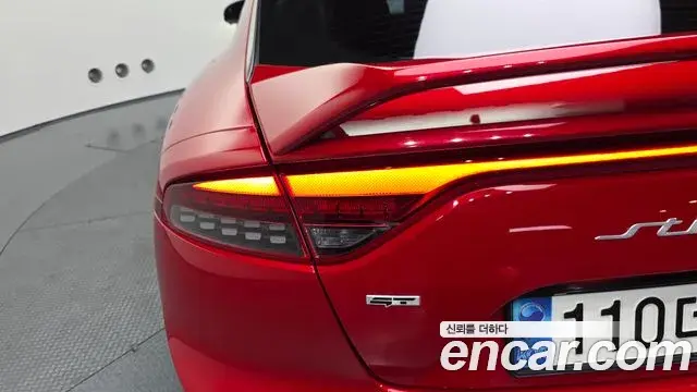 Kia Stinger Meister 2023 — Photo 32/35