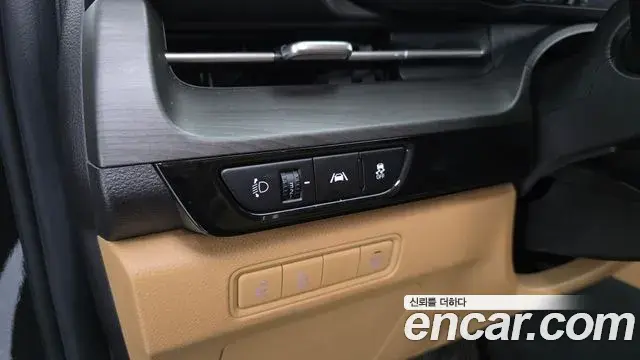 Kia Carnival 2020 — Şəkil 13/20