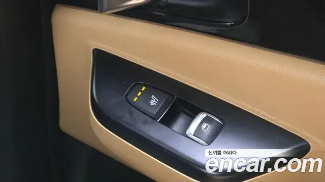 Kia Carnival 2020 — Şəkil 18/20