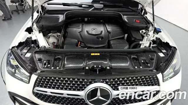 Mercedes-Benz GLE-Class 2024 — Фото 6/20