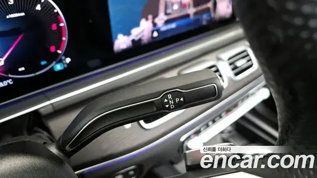 Mercedes-Benz GLE-Class 2024 — Фото 9/20