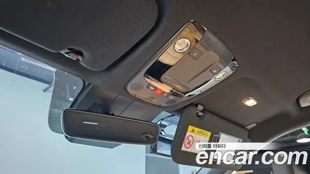 Kia Sorento 2023 — Фото 19/20