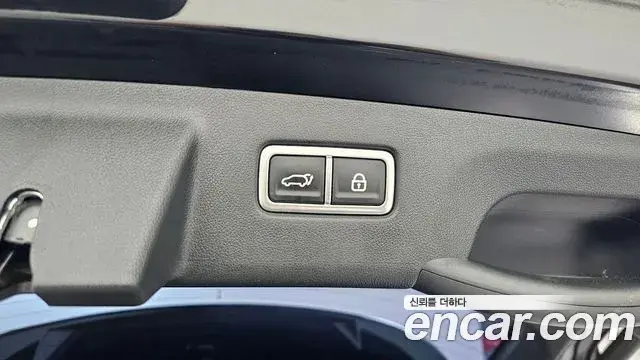 Kia Sorento 2023 — Фото 20/20