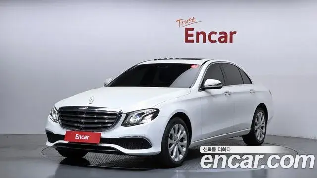 Mercedes-Benz E-Class 2018 — Фото 9/20