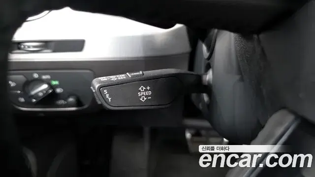 Audi Q7 2019 — Photo 20/20