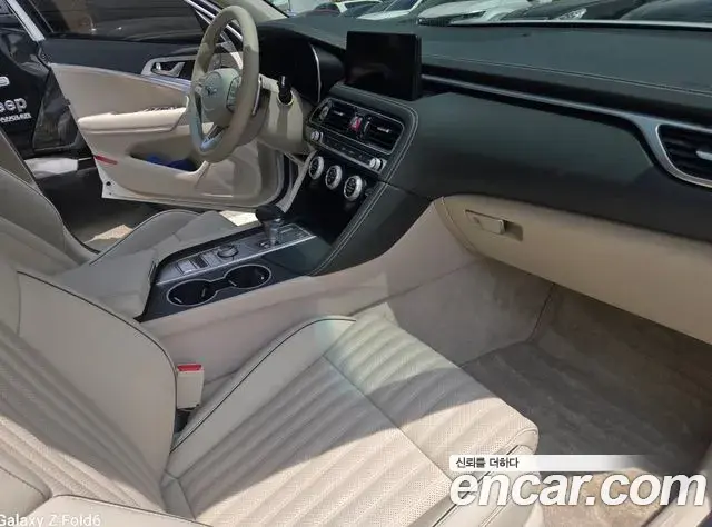 Genesis G70 2022 — Photo 17/20