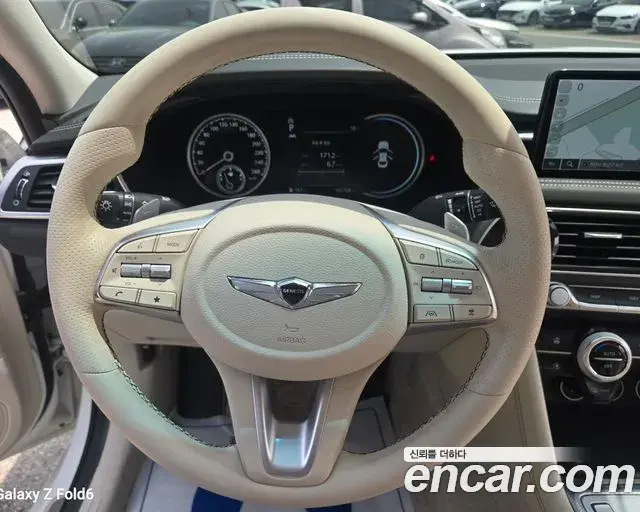 Genesis G70 2022 — Photo 8/20