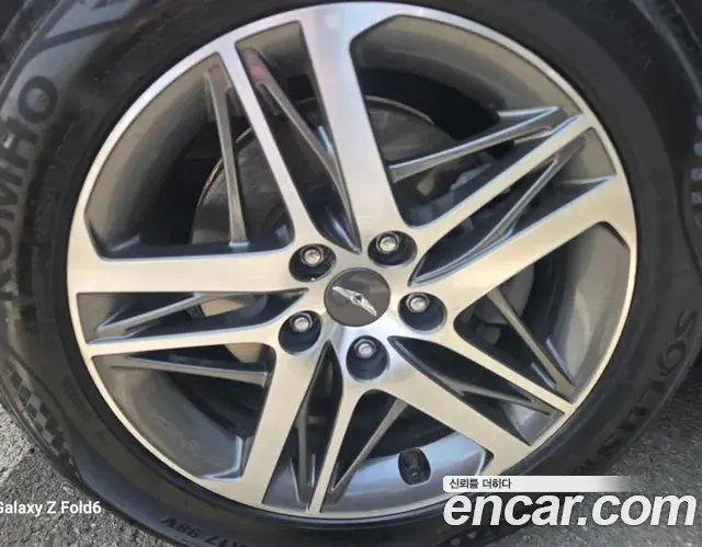 Genesis G70 2022 — Photo 6/20