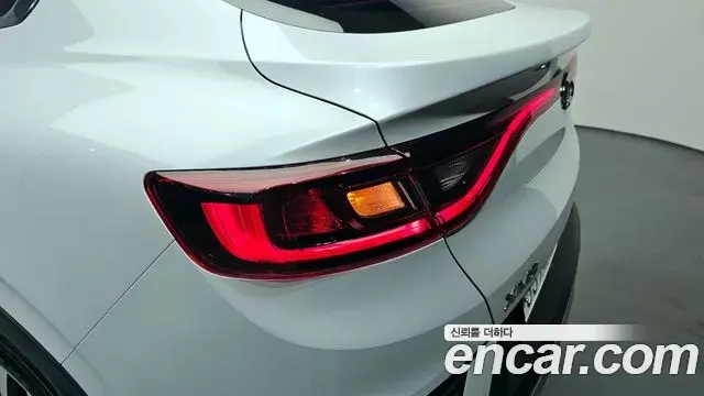 Renault Samsung XM3 2023 — ფოტო 11/32