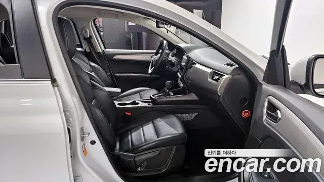 Renault Samsung XM3 2023 — ფოტო 24/32