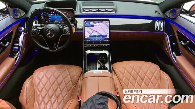 Mercedes-Benz S-Class 2022 — Photo 3/33