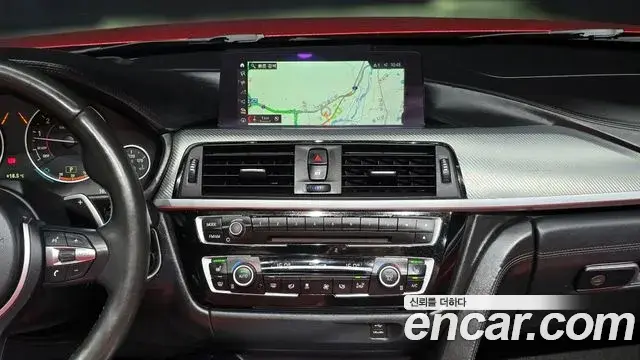 BMW 4 Series 2018 — Şəkil 12/20