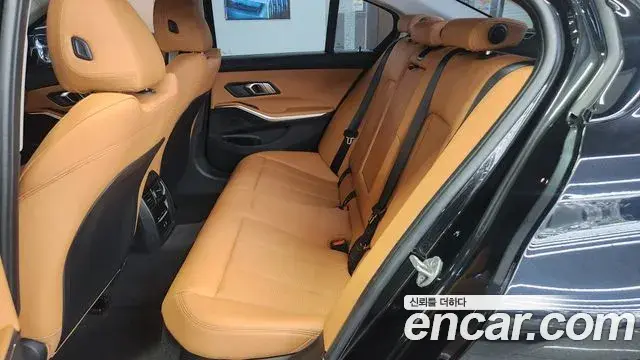 BMW 3 Series 2025 — Şəkil 9/20