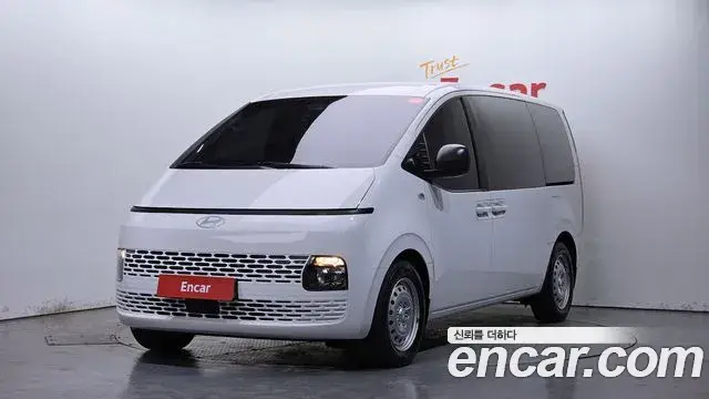 Hyundai Staria 2024 — ფოტო 8/30