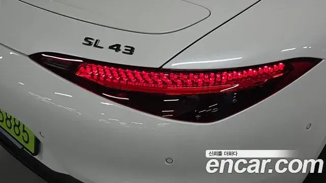 Mercedes-Benz SL-Class 2025 — Фото 15/19